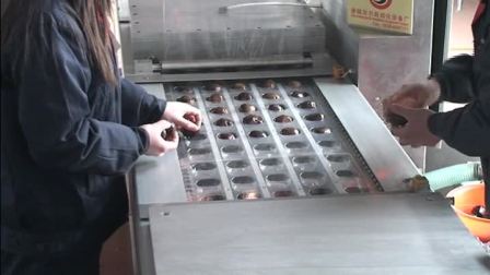 進口鹵蛋鵪鶉蛋自動連續(xù)成型拉伸膜真空包裝機