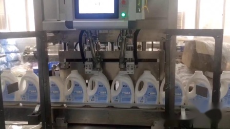雙頭追隨式灌裝旋蓋一體機(jī)