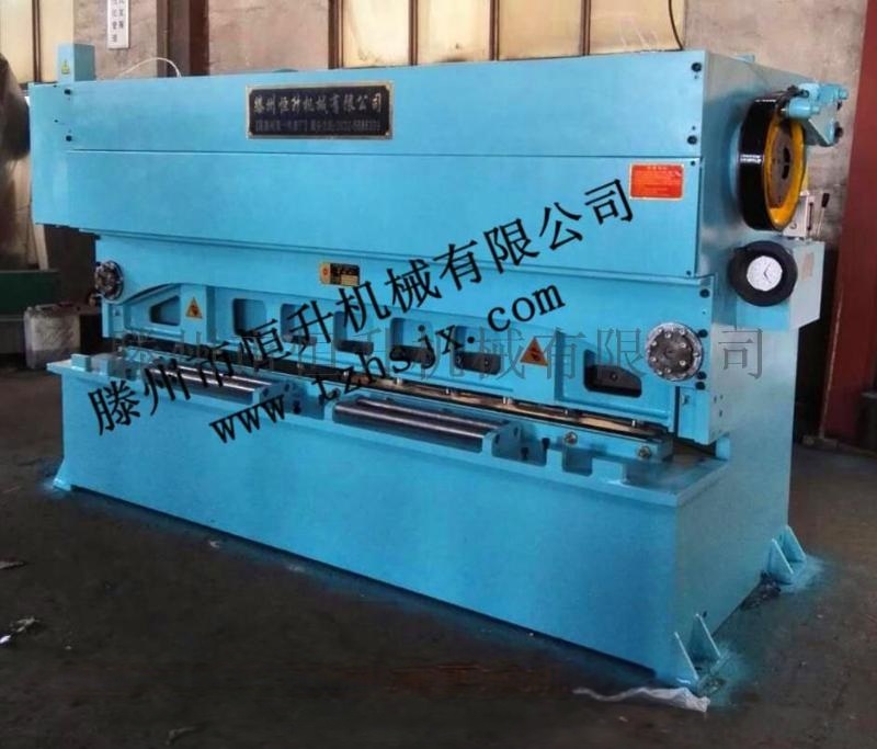 Q11D-10×2500機(jī)械剪板機(jī)