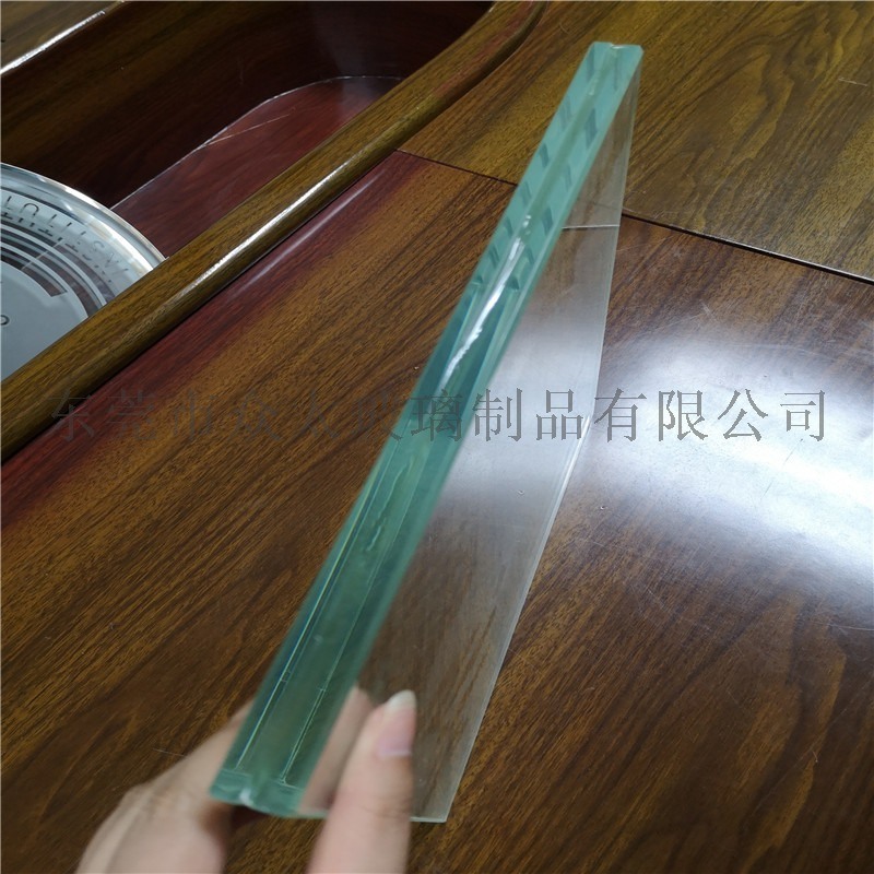 廣東夾層玻璃廠家 供應(yīng)8+8雙鋼化夾膠玻璃